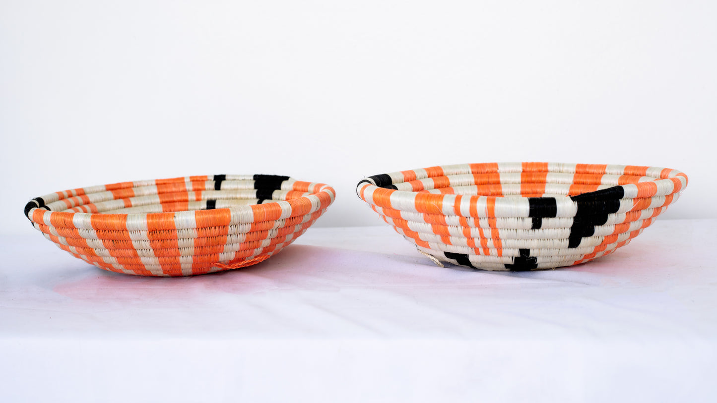 Hand-Woven Baskets Set of 2
